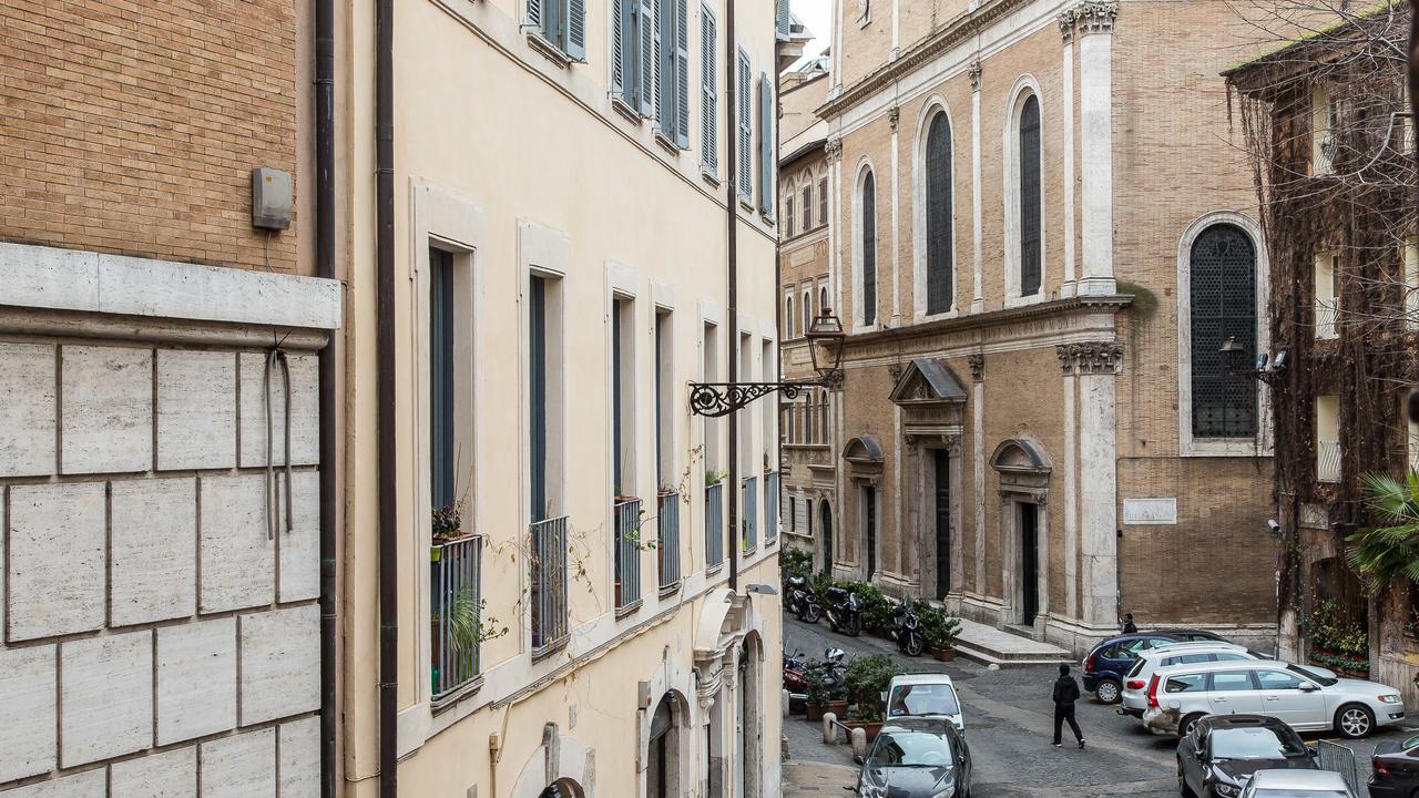 In Navona Atmosphere
